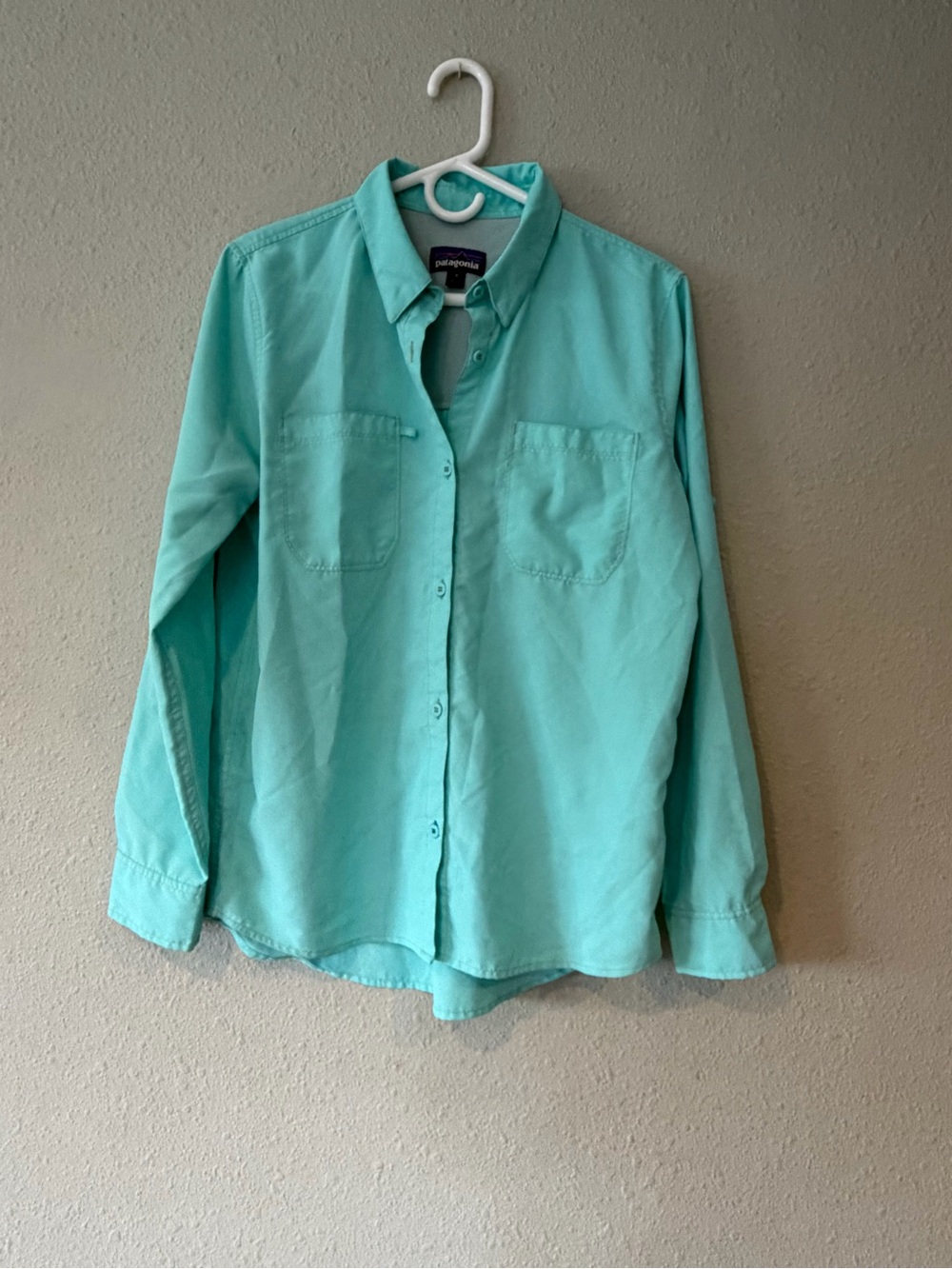 Patagonia Women’s Button-Down Shirt - Aqua Green